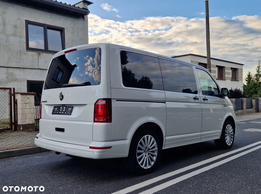 Volkswagen Multivan - 1
