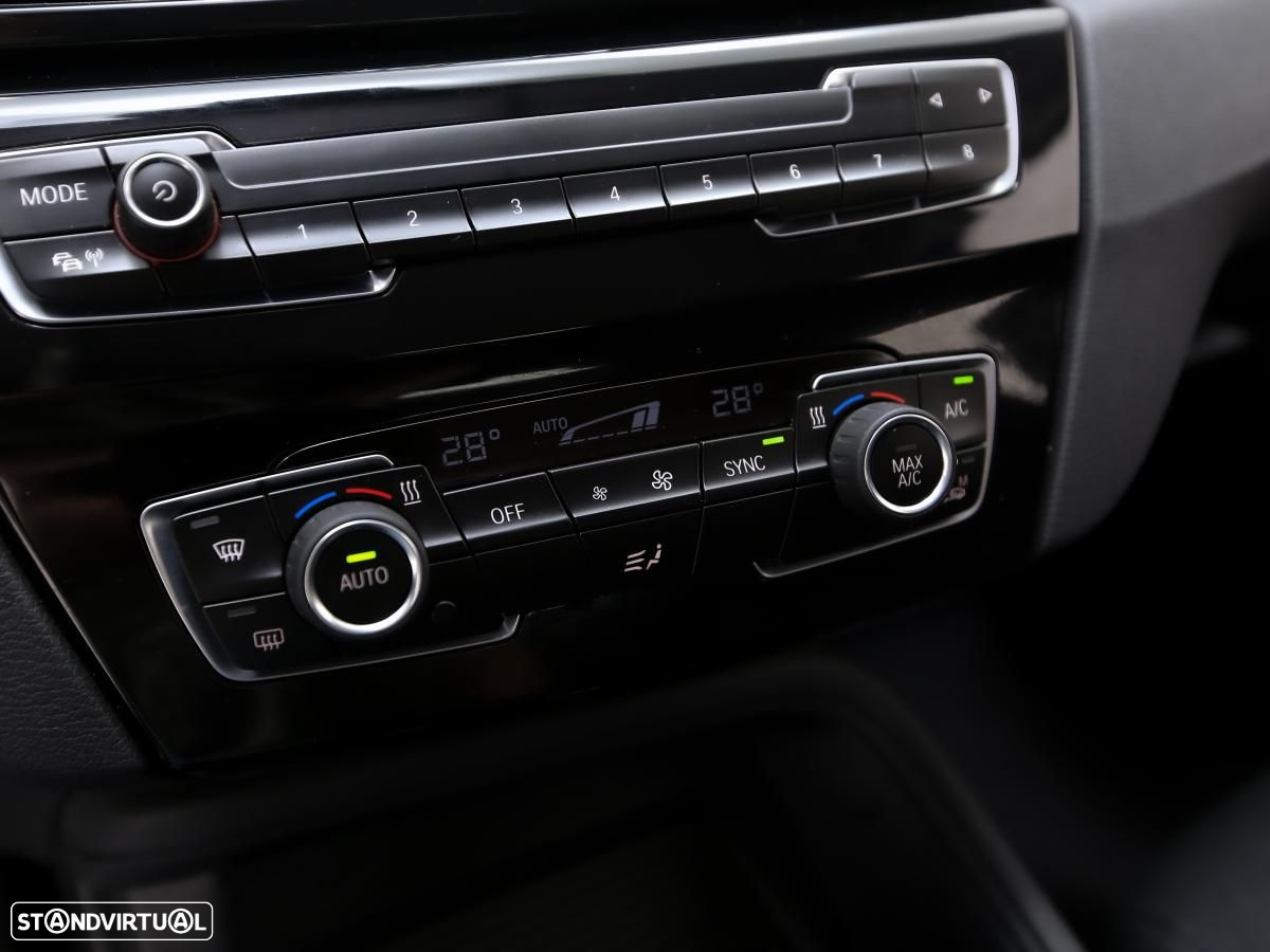 BMW X1 25 e xDrive Corporate Edition - 18