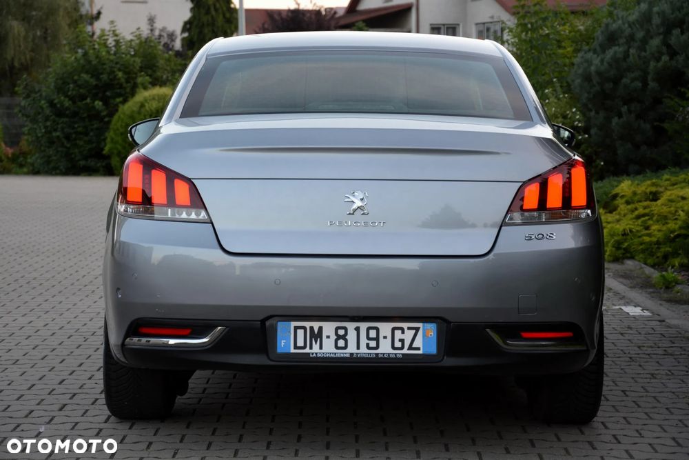 Peugeot 508 BlueHDi 180 EAT6 Stop&Start Allure - 21