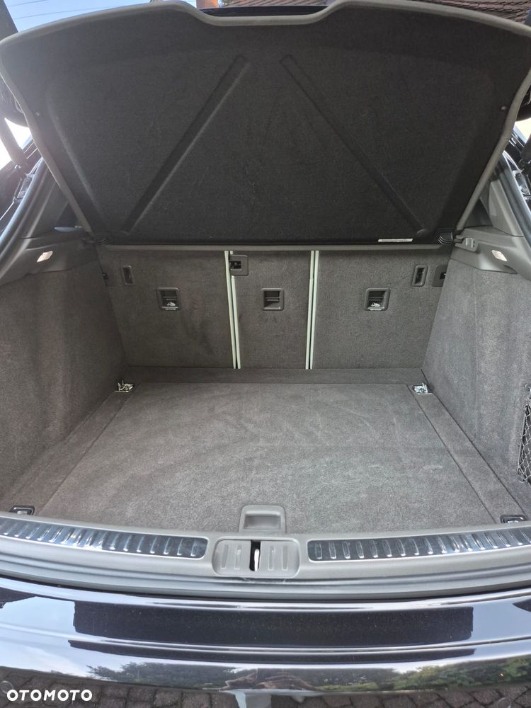 Porsche Macan - 23