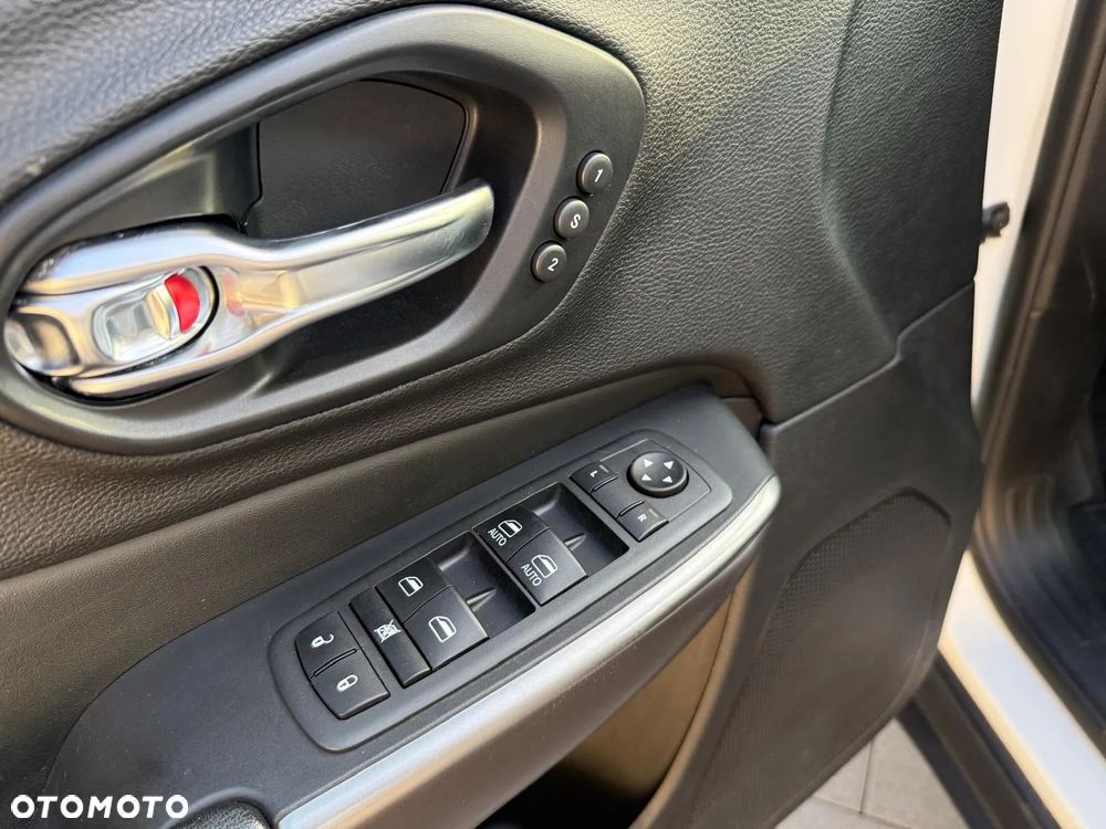 Jeep Cherokee 3.2 V6 Pentastar Active Drive I Automatik Limited - 14