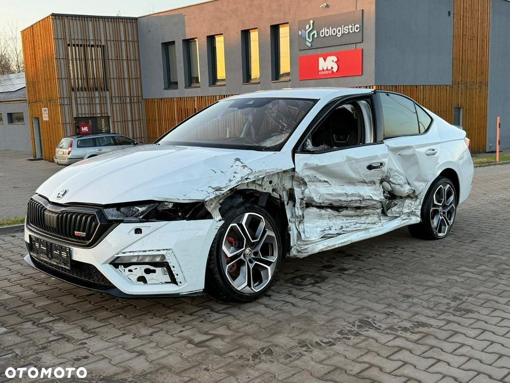 Skoda Octavia 2.0 TSI RS DSG - 5