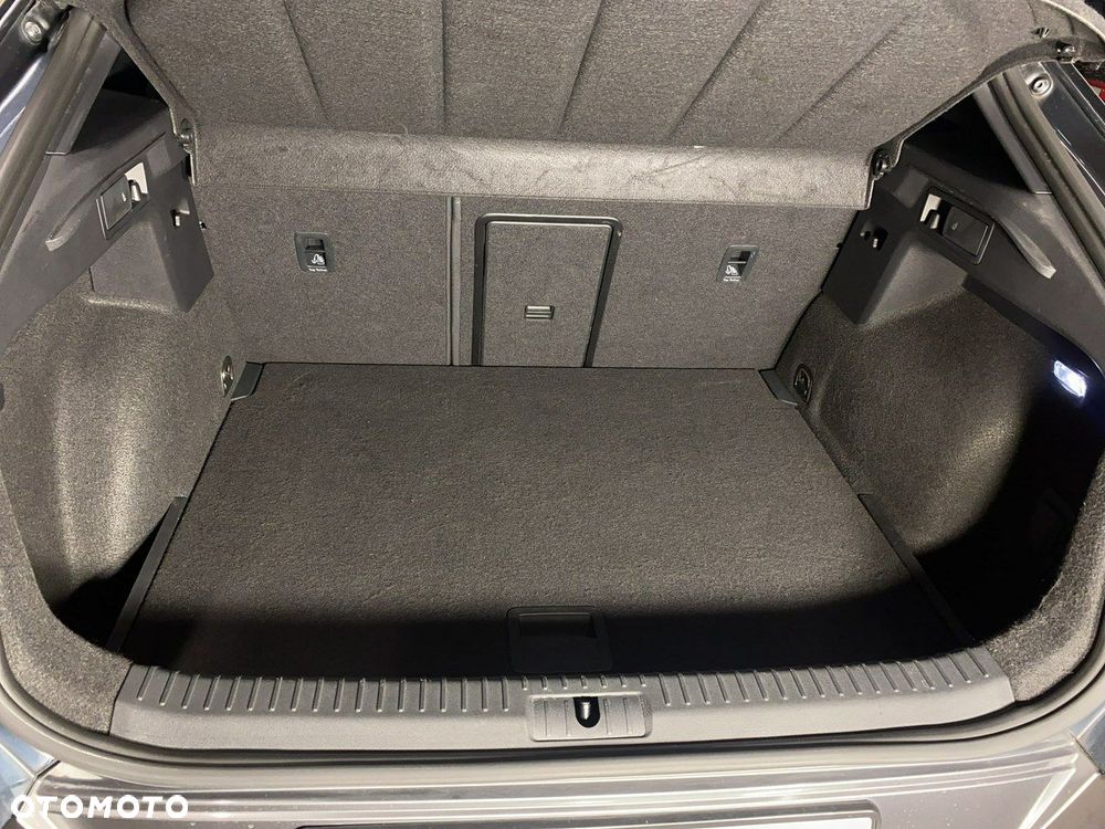 Cupra Formentor - 16