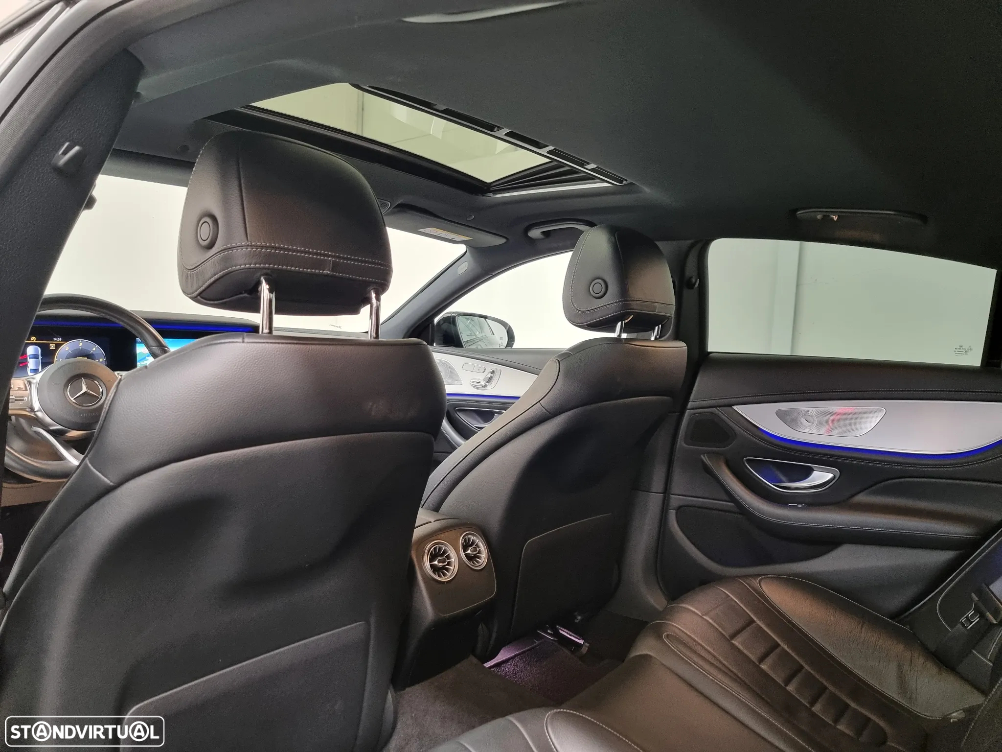Mercedes-Benz CLS 400 d 4Matic AMG Line - 39