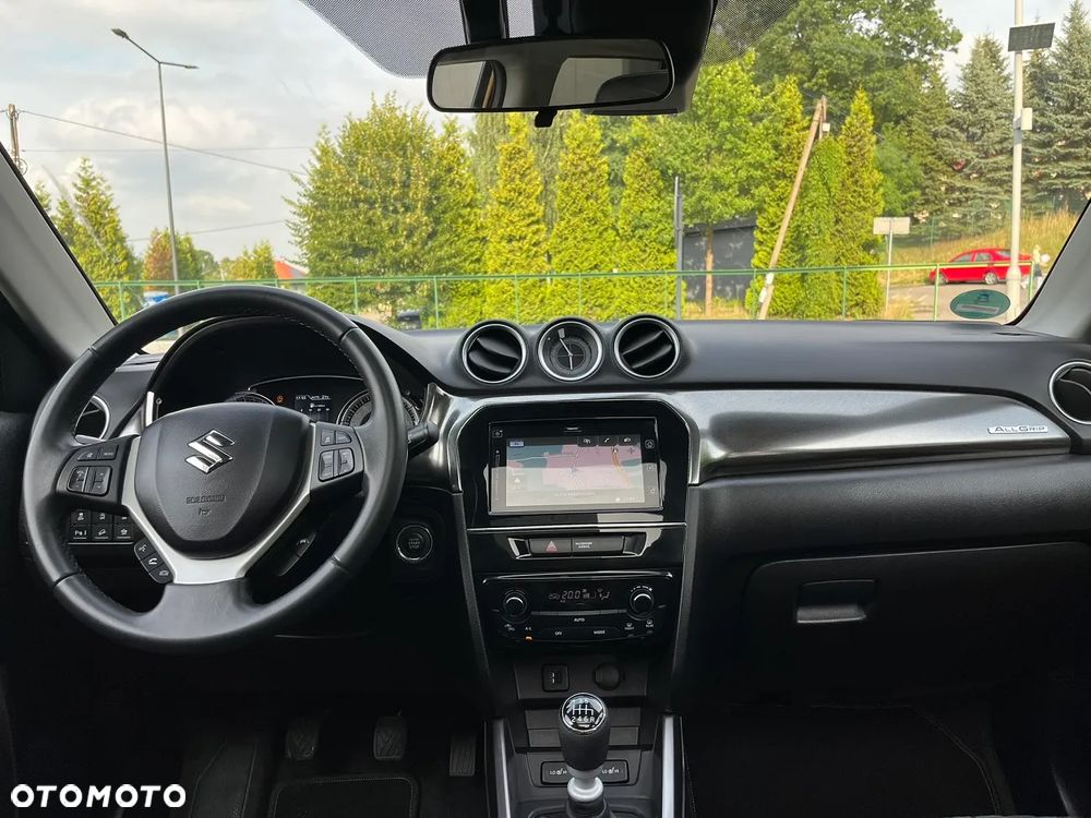 Suzuki Vitara - 10