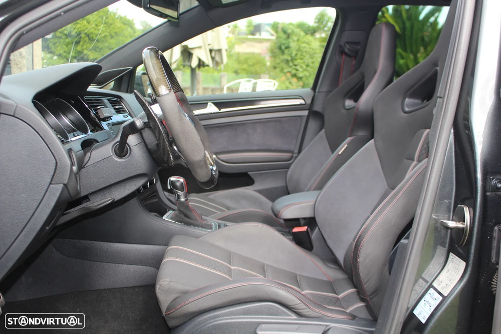 VW Golf GTI Clubsport - 11