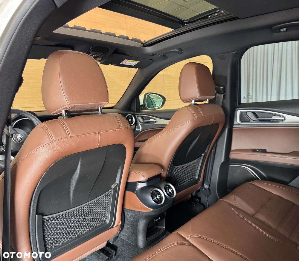 Alfa Romeo Stelvio 2.2 JTDM Veloce Q4 - 29