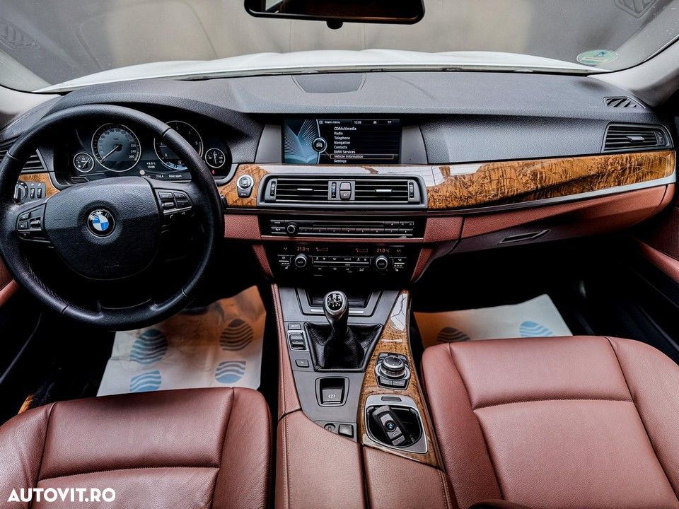 BMW Seria 5 520d Efficient Dynamics Edition - 18