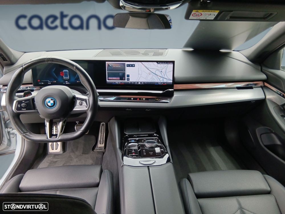 BMW i5 eDrive40 Pack Desportivo M - 12