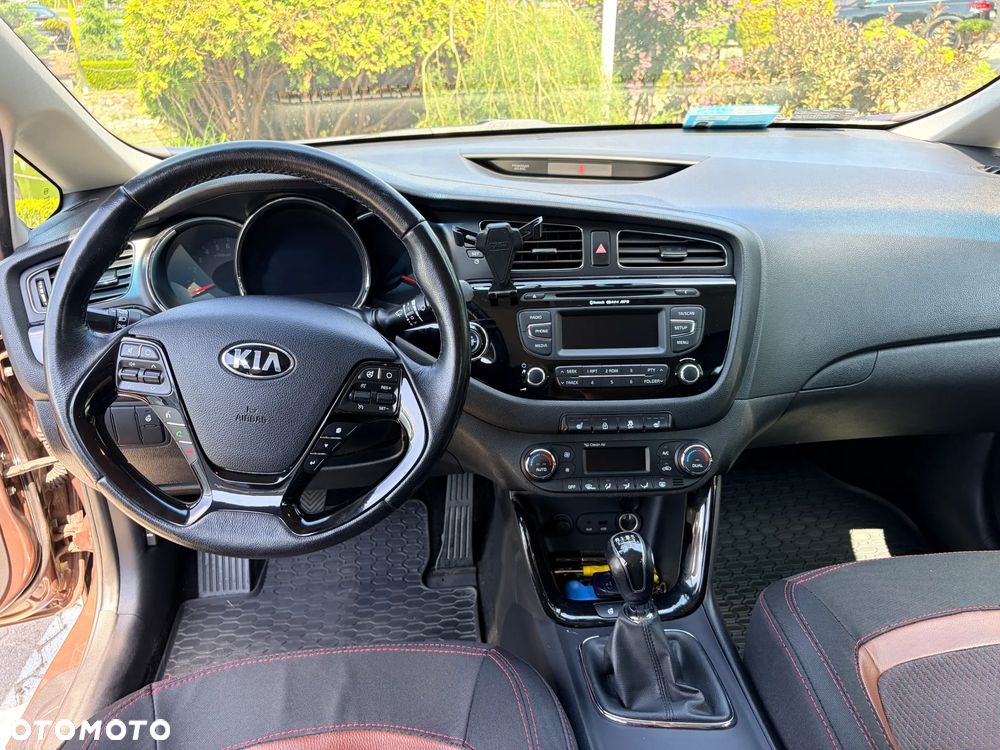 Kia Ceed 1.6 CRDi M - 11