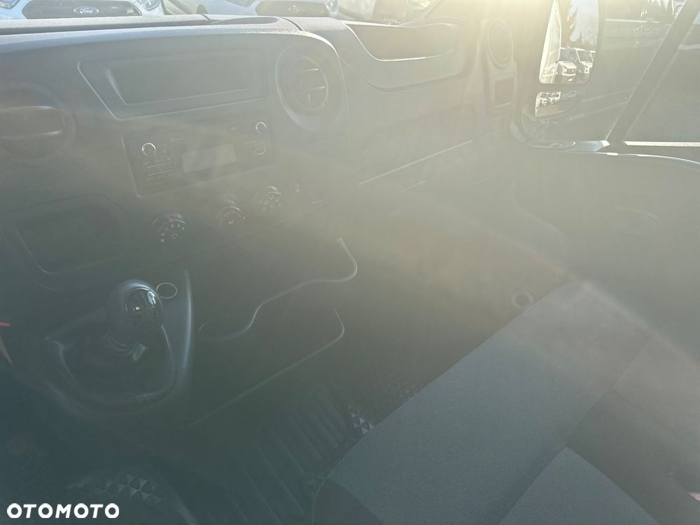 Renault Master 2.3 dci 125ps L2H2 2014/15r klima zabudowa warsztatowa - 20