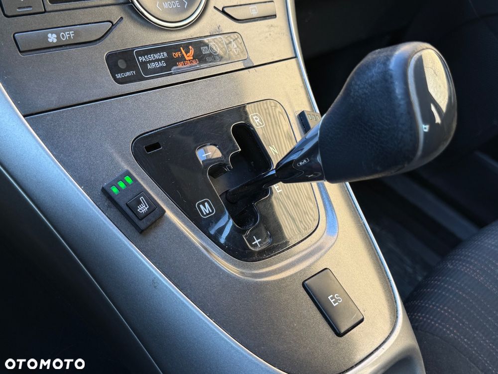 Toyota Auris 1.6 MultiMode Executive - 14