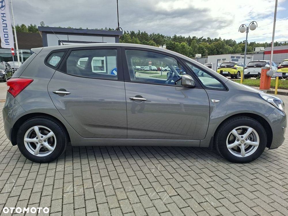 Hyundai ix20 - 7