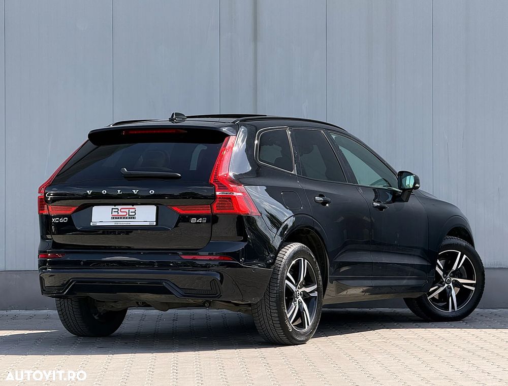Volvo XC 60 B4 D AWD Ultimate Dark - 9