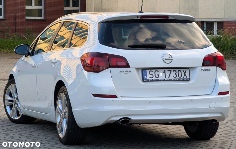 Opel Astra 1.6 T Sport - 20