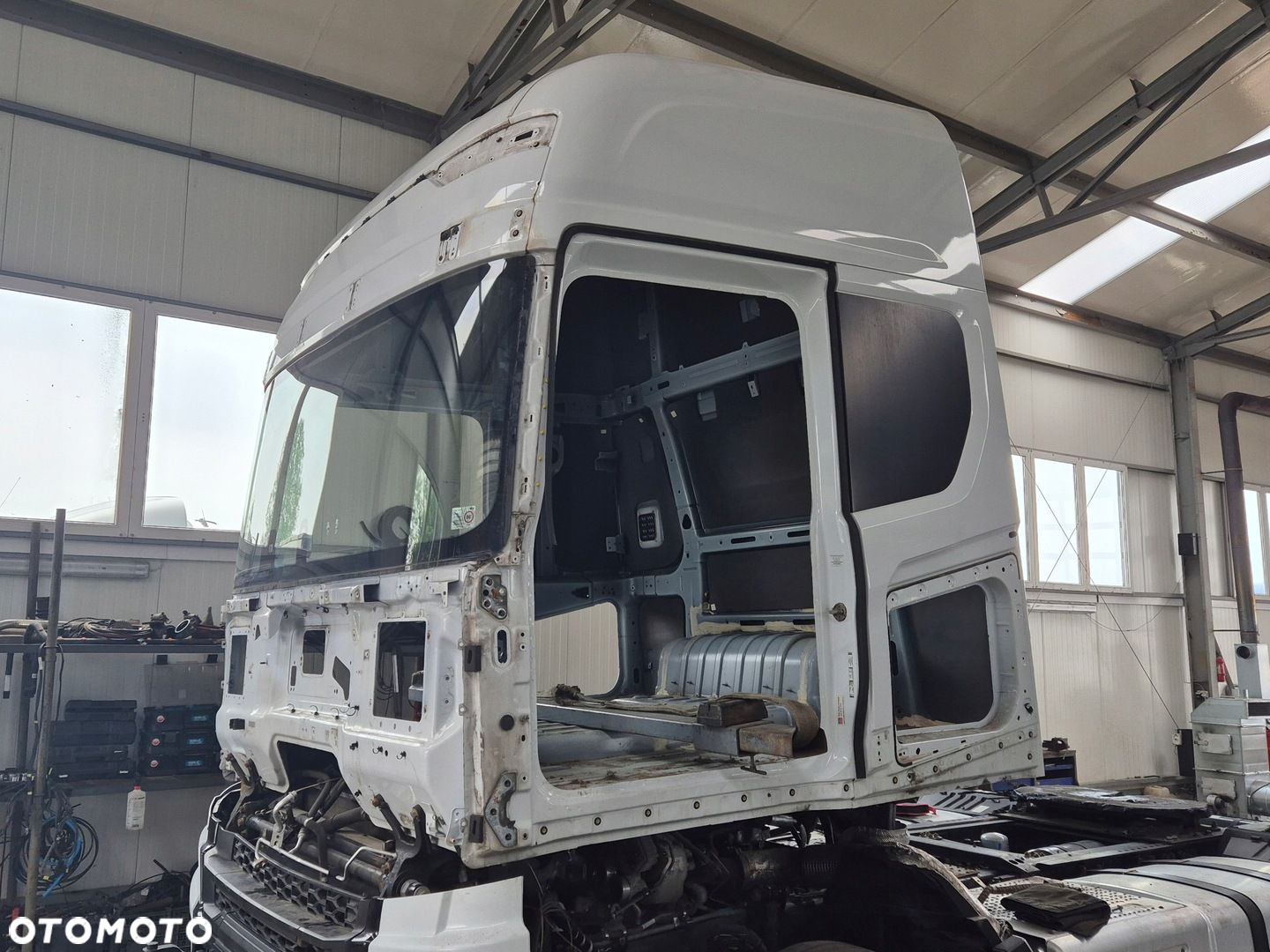 KABINA GOŁA SZKIELET KABINY FORD F-MAX 500 TRUCKS EURO 6 - 3
