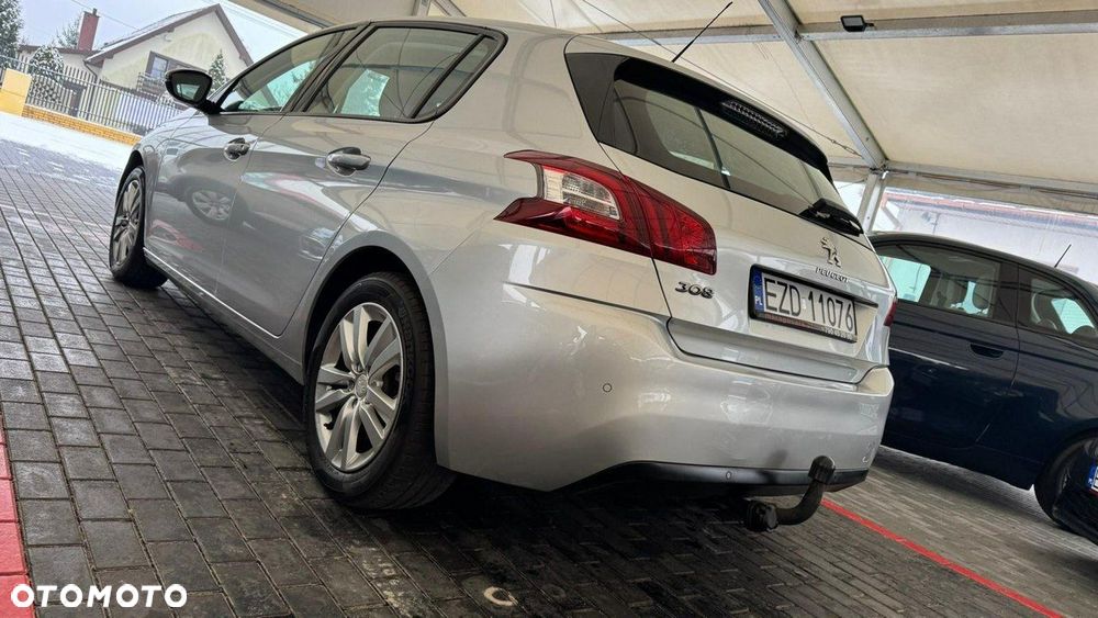 Peugeot 308 - 26