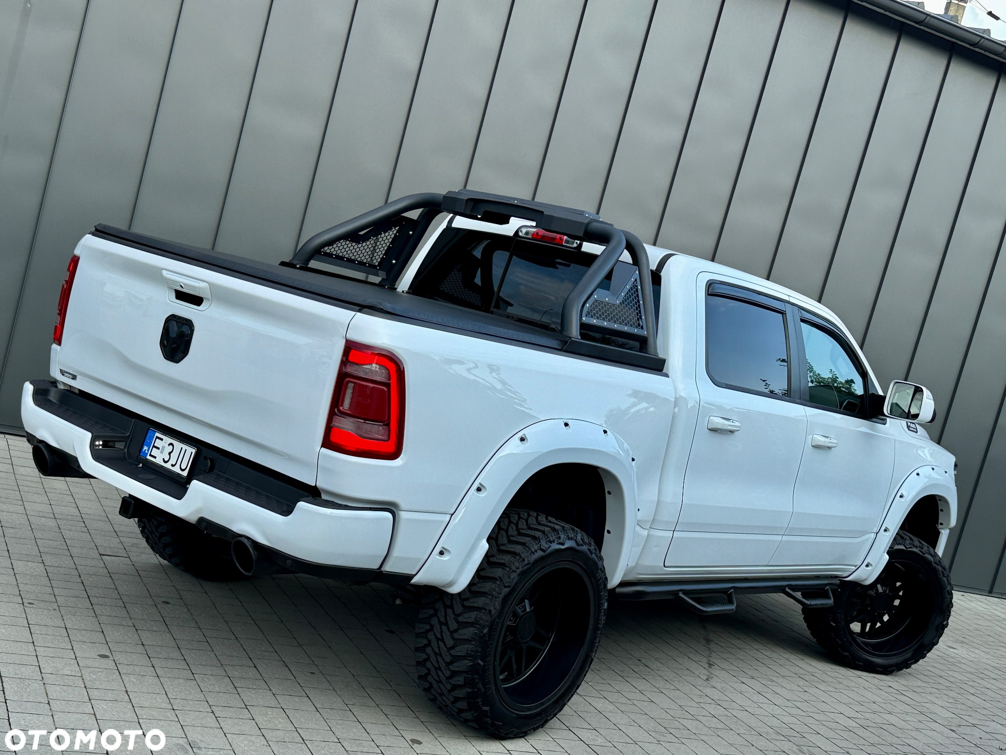 Dodge RAM 1500 5.7 4x4 - 12