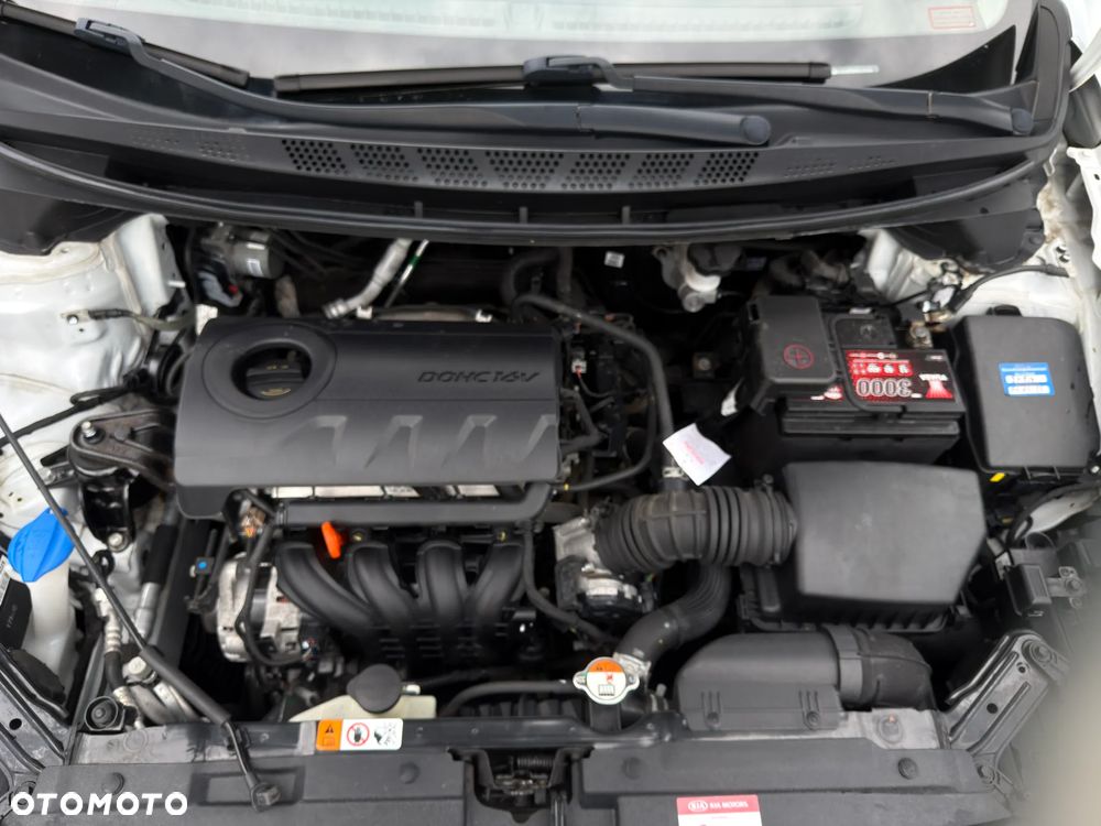 Kia Ceed 1.4 CVVT Dream Team Edition - 25