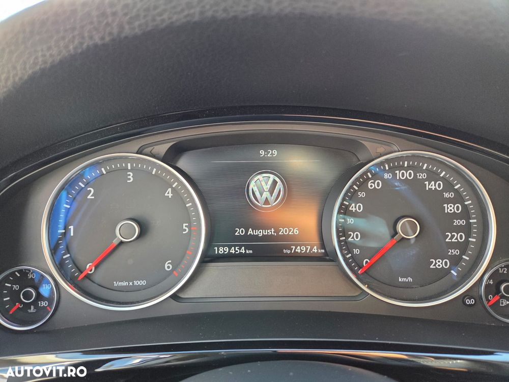 Volkswagen Touareg 3.0 V6 TDI BMT - 14