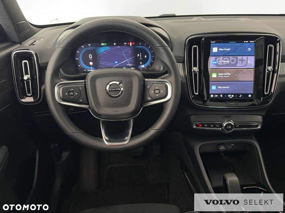 Volvo XC 40 B4 B DKG Ultra Dark - 30