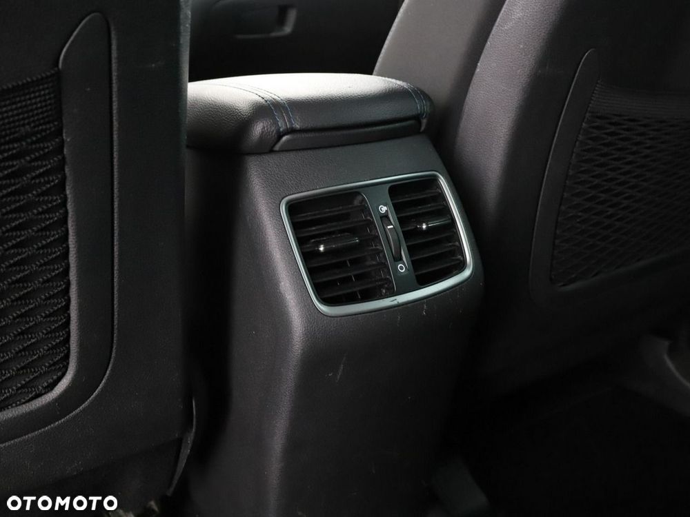 Hyundai Tucson 1.6 GDI BlueDrive Classic 2WD - 38