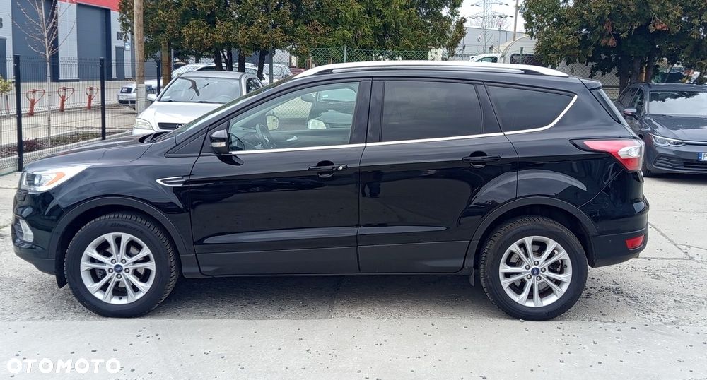 Ford Kuga 1.5 EcoBoost 2x4 ST-Line - 8