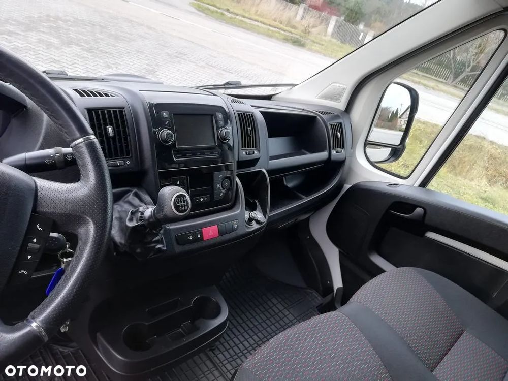 Peugeot Boxer Chlodnia 2.2 HDi 8 Palet Zasilanie Zewnętrzne - 17