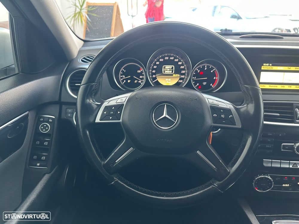 Mercedes-Benz C 200 CDi Classic BE - 21