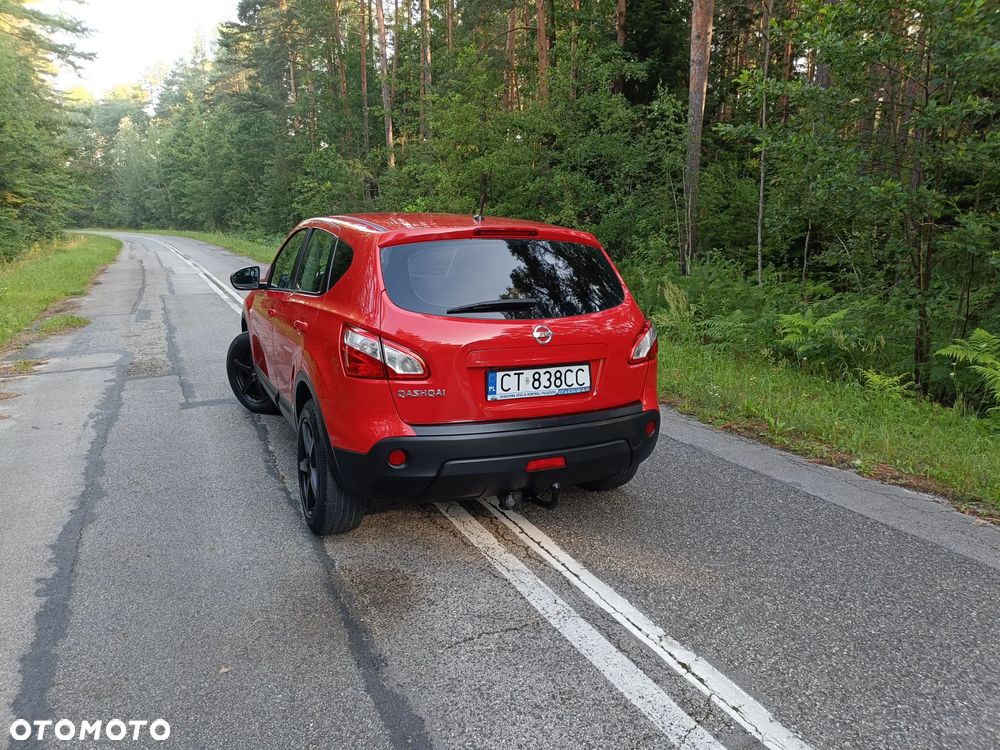 Nissan Qashqai 2.0 4x4 Tekna - 36