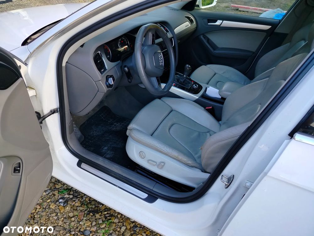 Audi A4 Limousine - 7