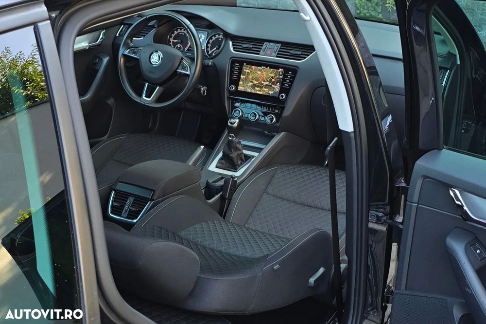 Skoda Octavia 2.0 TDI Drive - 22