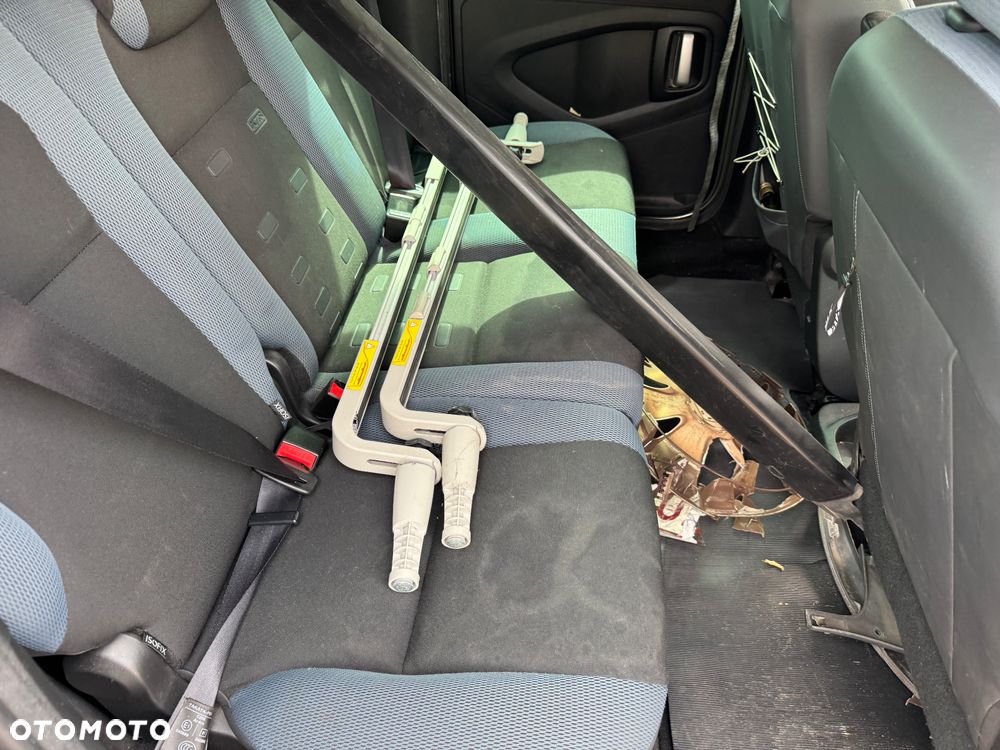 Citroën Berlingo e-HDi 90 FAP EGS6 Multispace - 10