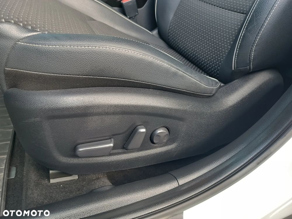 Kia XCeed 1.6 T-GDI L Business Line DCT - 22