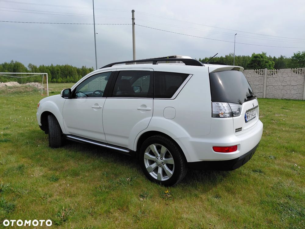 Mitsubishi Outlander 2.2 DI-D ClearTec 2WD 35 Jahre - 7