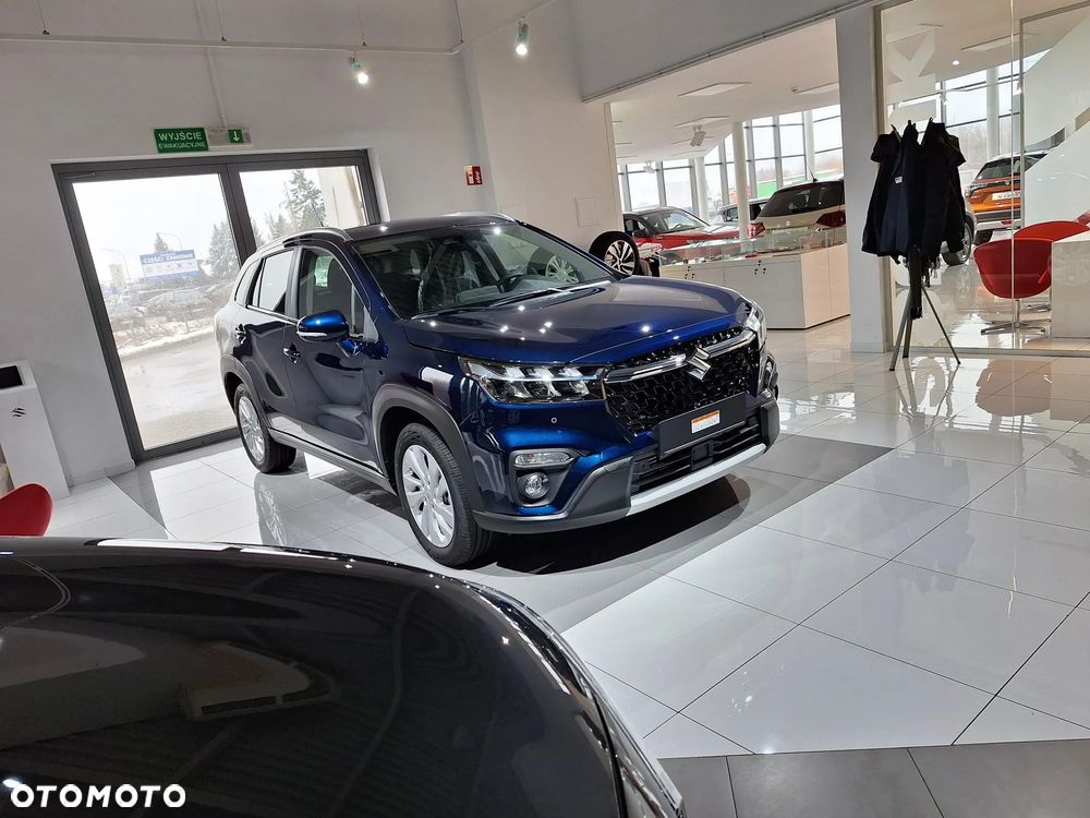 Suzuki S-Cross 1.4 BoosterJet mHEV Premium Plus SP - 32