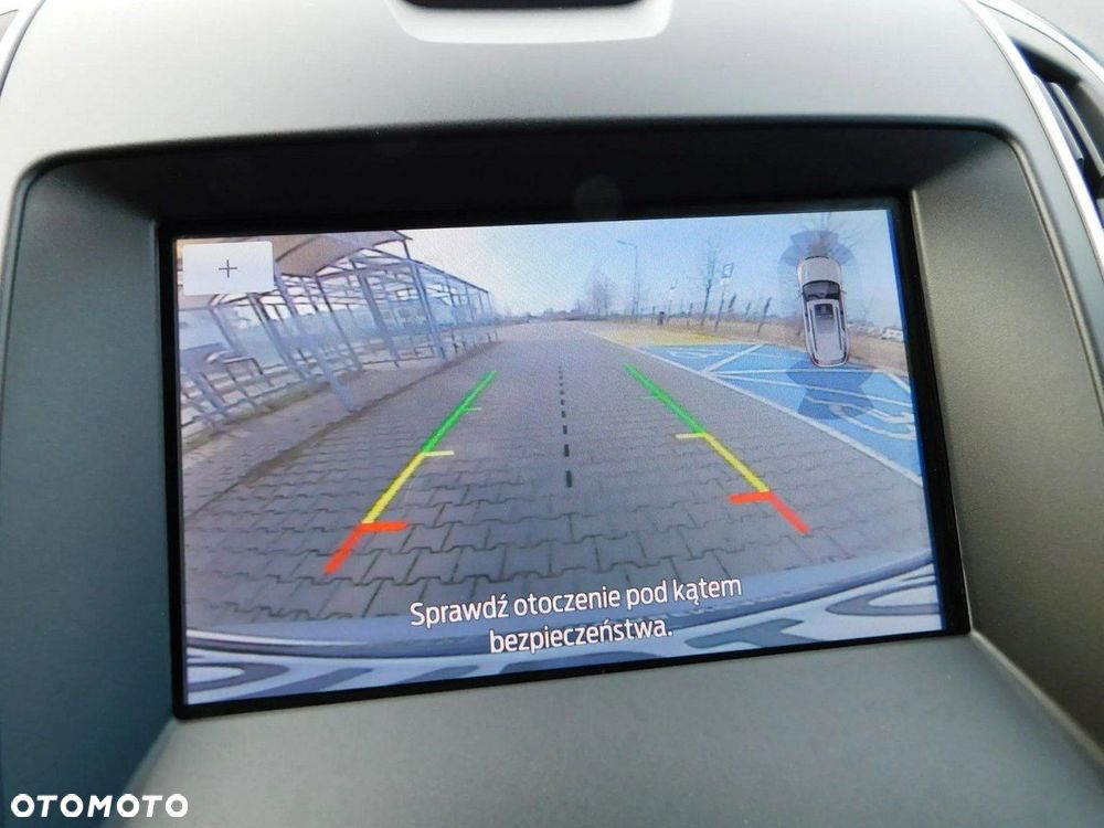 Ford S-Max - 17