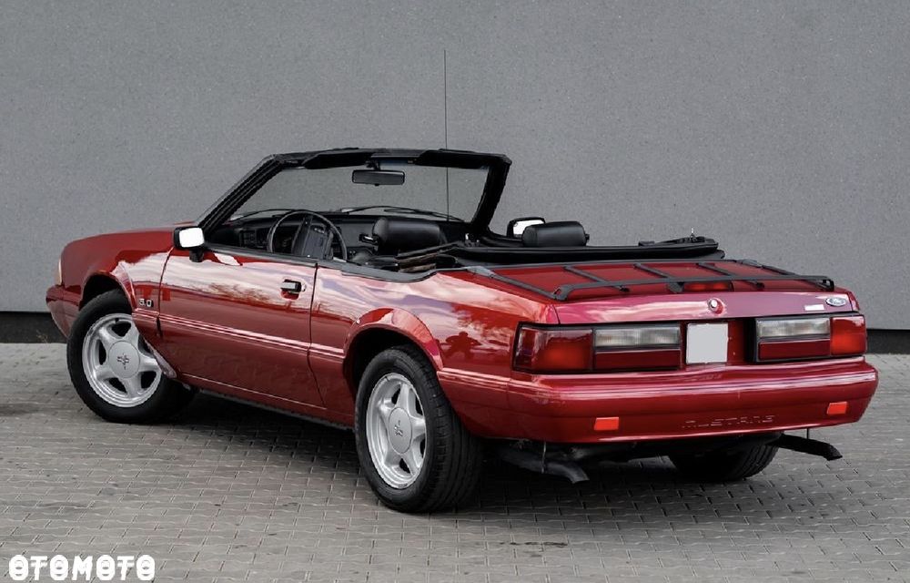 Ford Mustang - 9