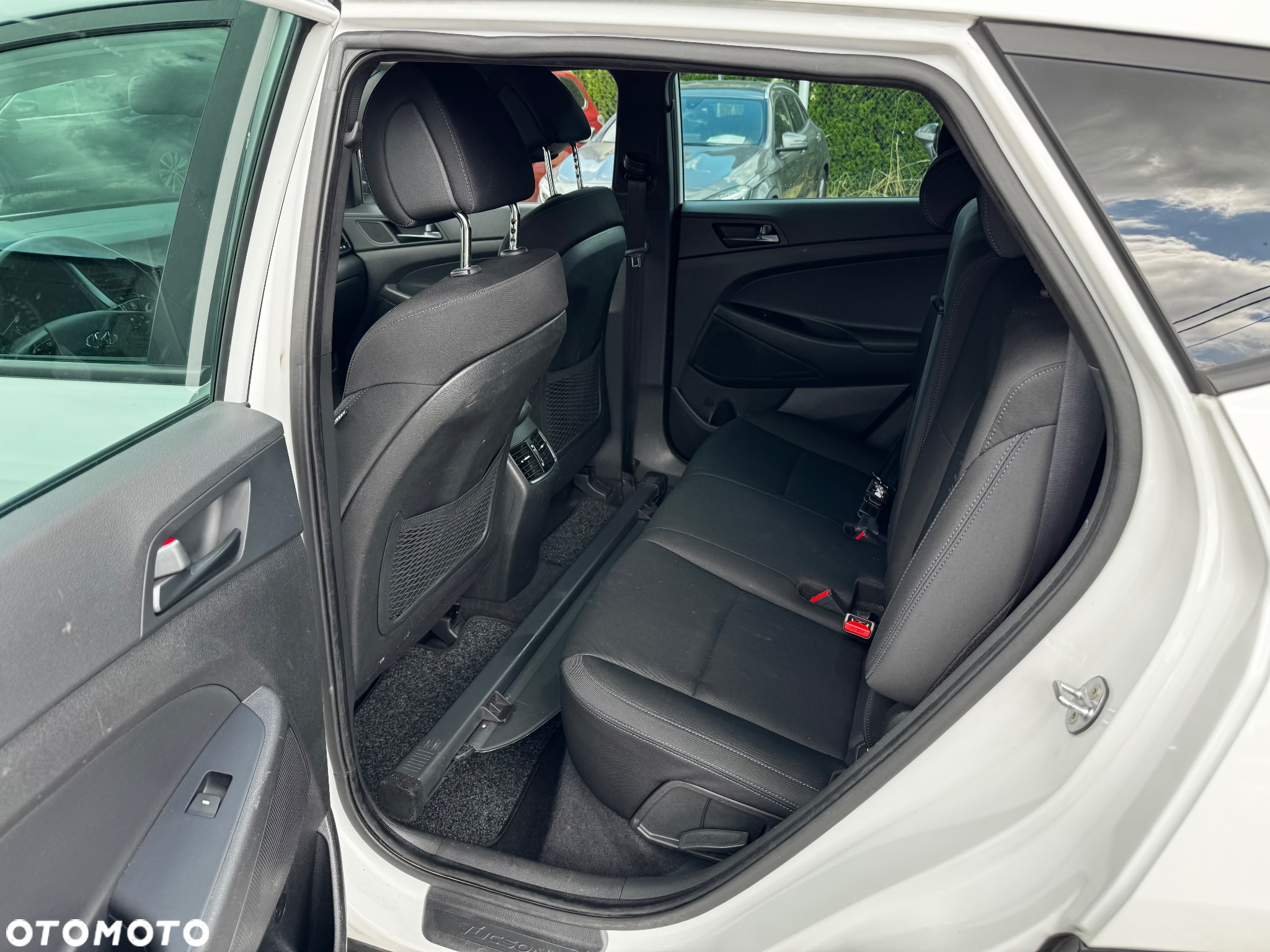 Hyundai Tucson blue 1.6 GDi 2WD Passion - 25