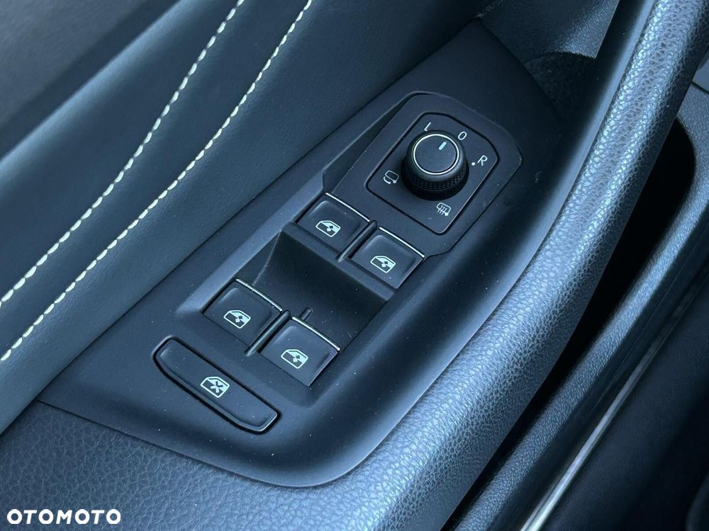 Volkswagen Passat 2.0 TSI Elegance DSG - 21