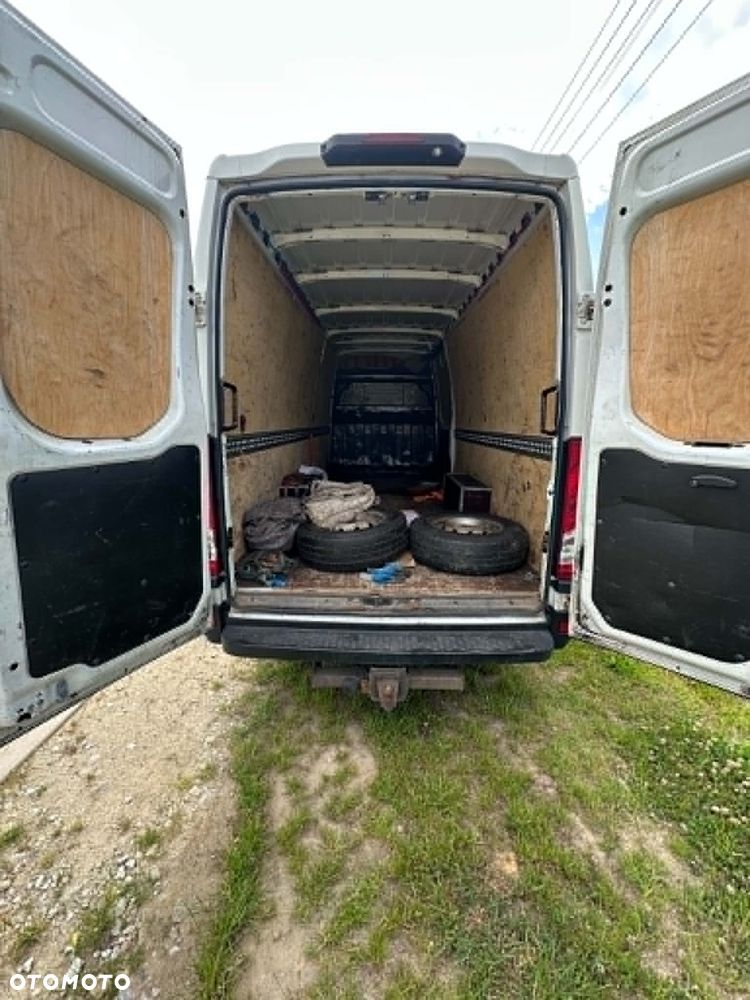 Iveco DAILY - 9