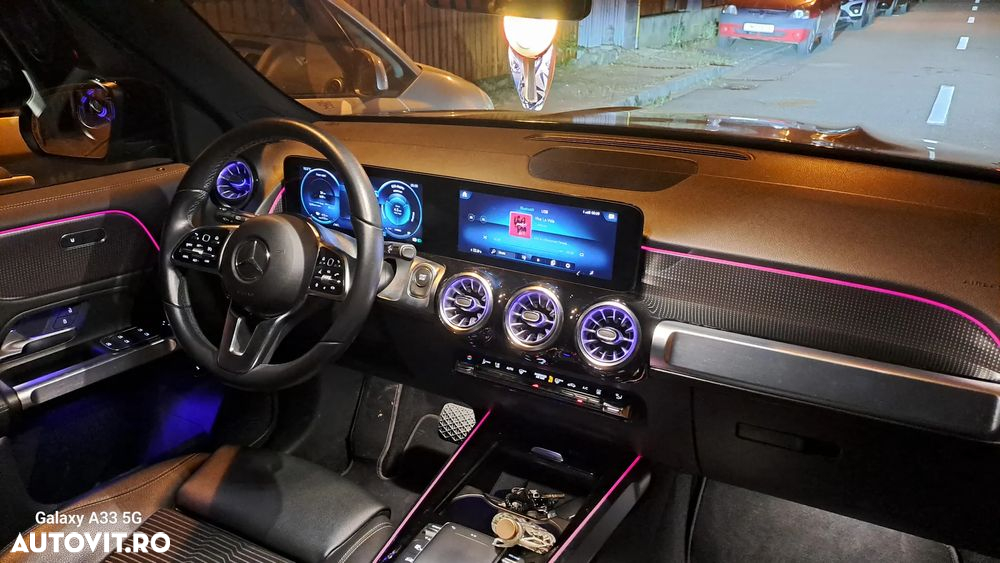 Mercedes-Benz EQB 300 4Matic Progressive - 5
