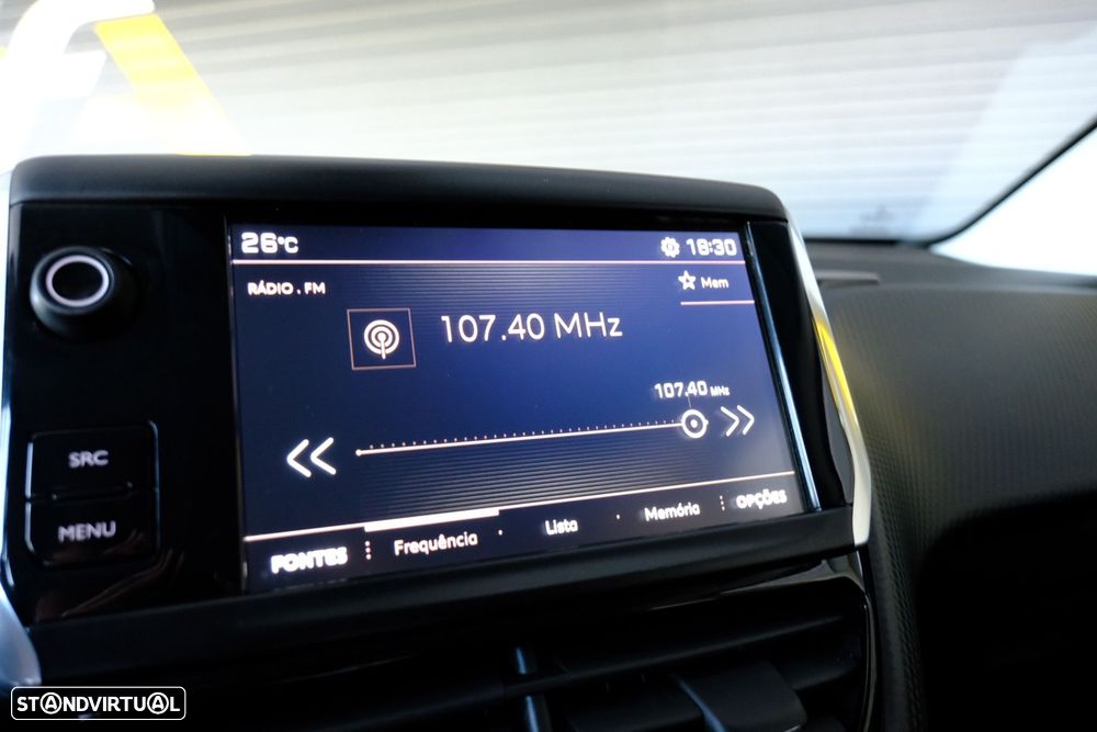 Peugeot 2008 1.2 PureTech Style - 26