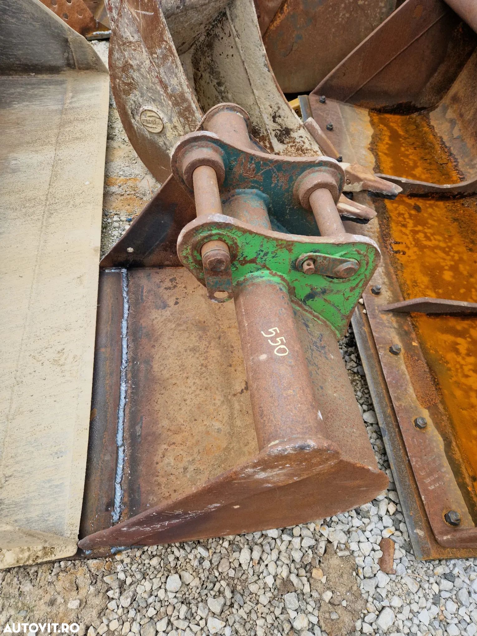 Cupa buldoexcavator latime 900 mm - 1