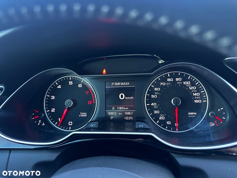 Audi A4 Limousine - 28
