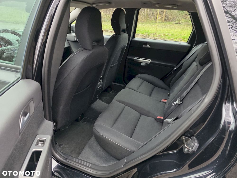 Volvo V50 1.6D DPF Kinetic - 18