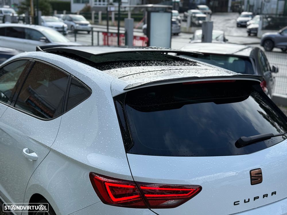 SEAT Leon 2.0 TSI OPF DSG Cupra Edition Carbon - 27