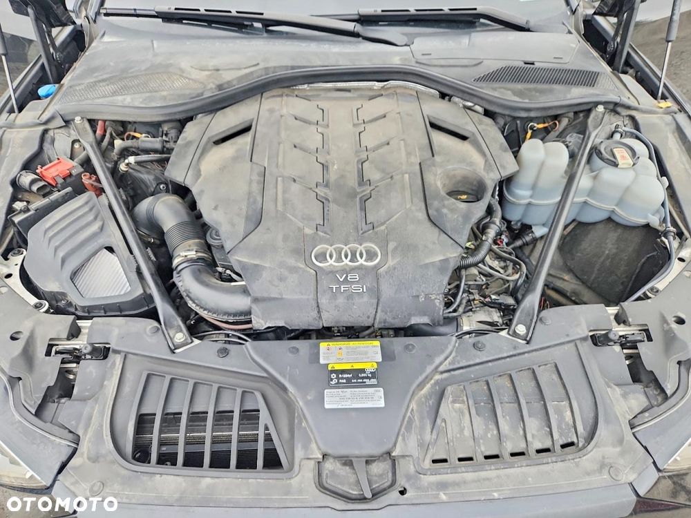 Audi A8 L 60 TFSI quattro tiptronic - 11