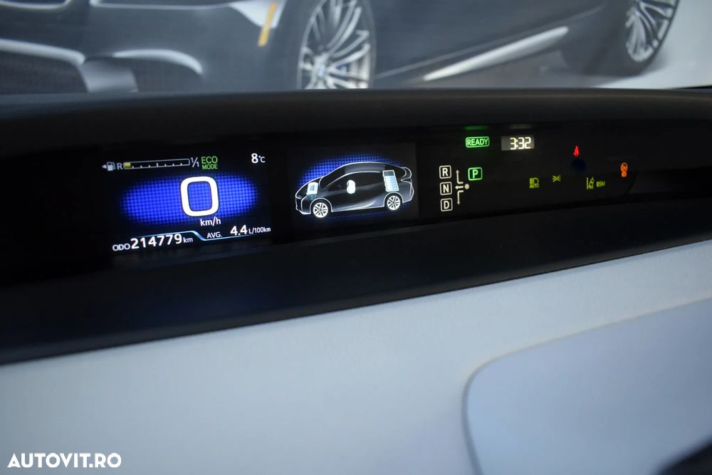 Toyota Prius (Hybrid) Sol Plus - 15