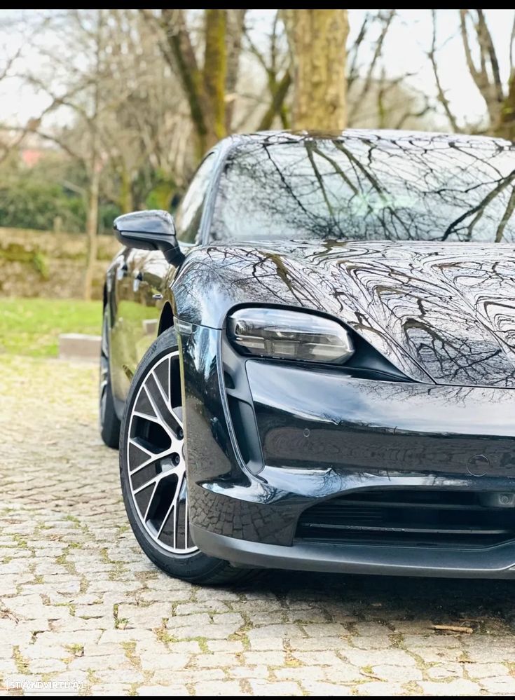 Porsche Taycan Standard - 1